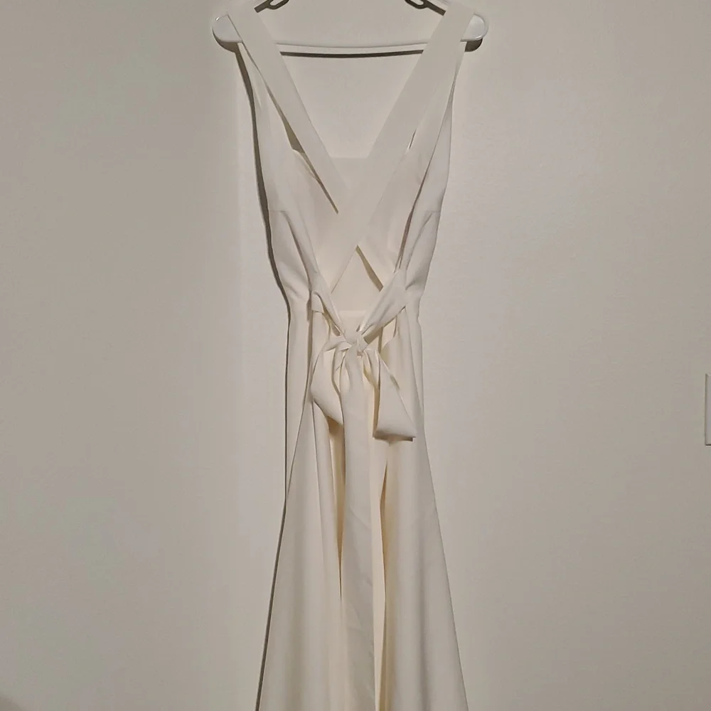 LOVE BONITO DRESS - Picture 3 of 7